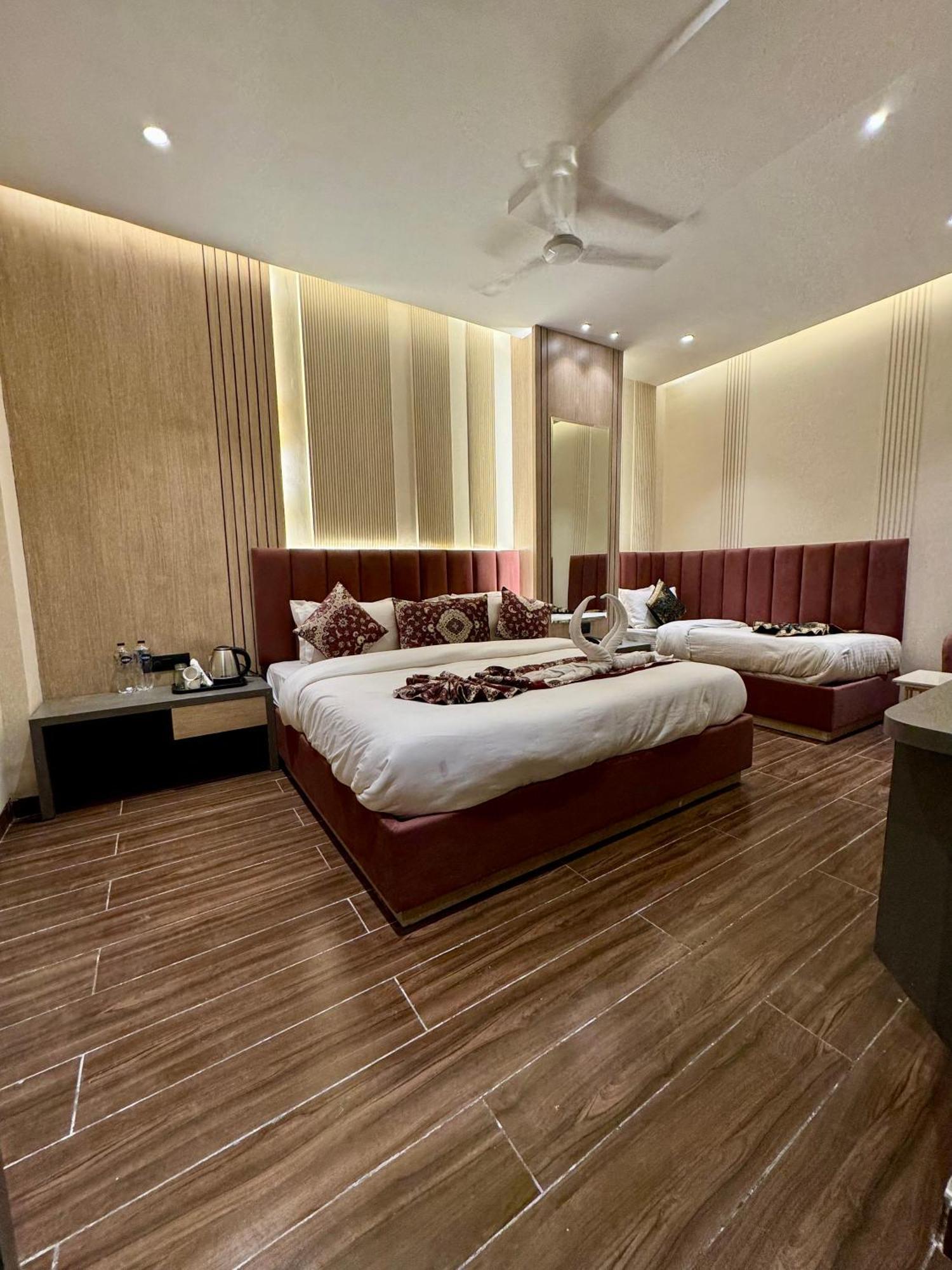 Hotel 51 Amritsar Extérieur photo