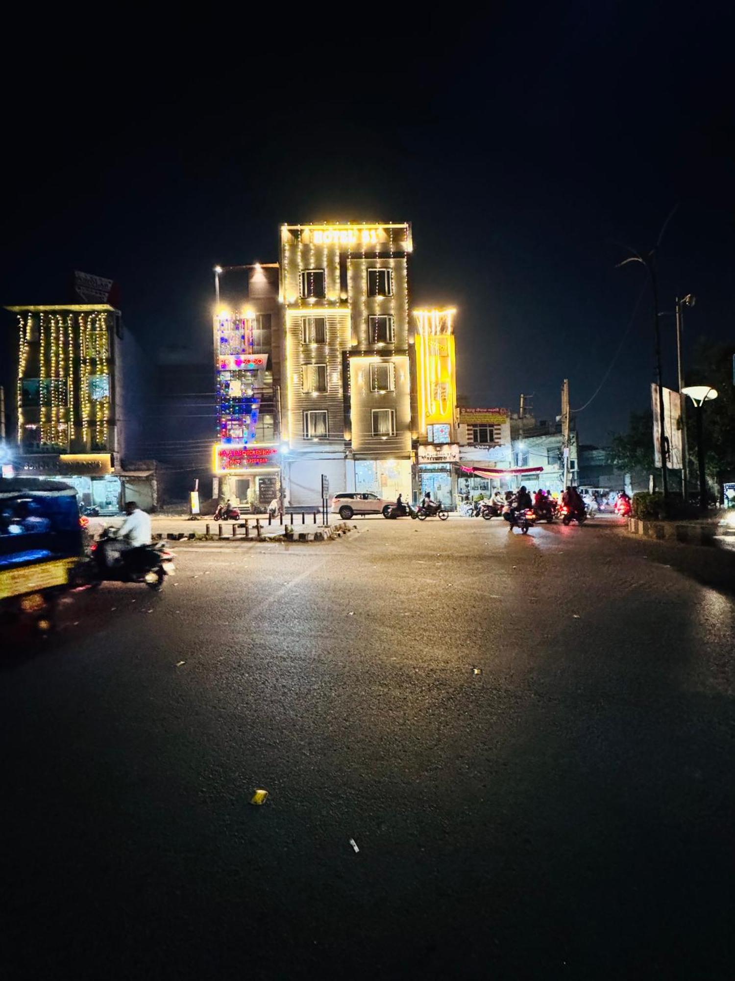 Hotel 51 Amritsar Extérieur photo